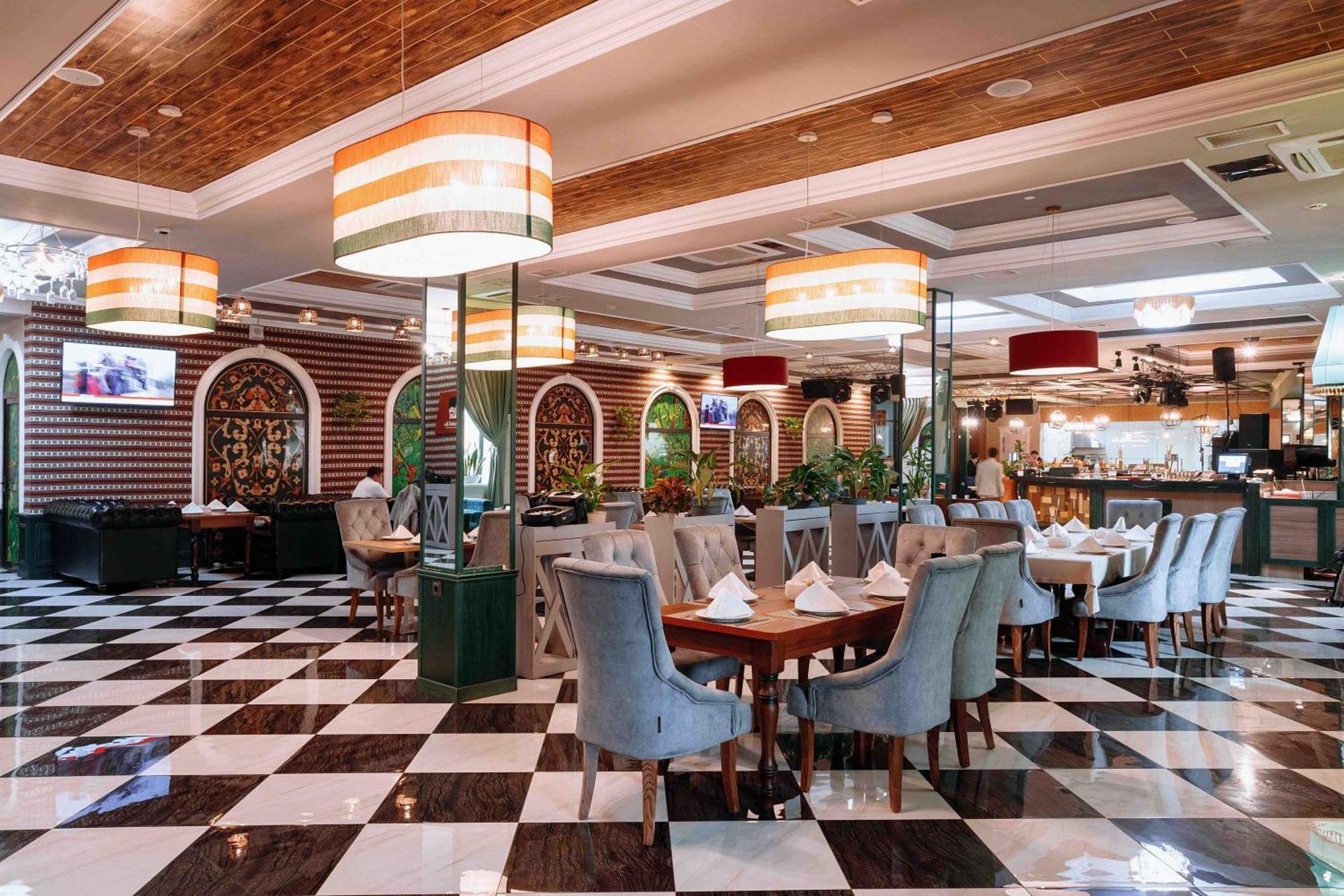 Ramada By Wyndham Shymkent Ξενοδοχείο Εξωτερικό φωτογραφία