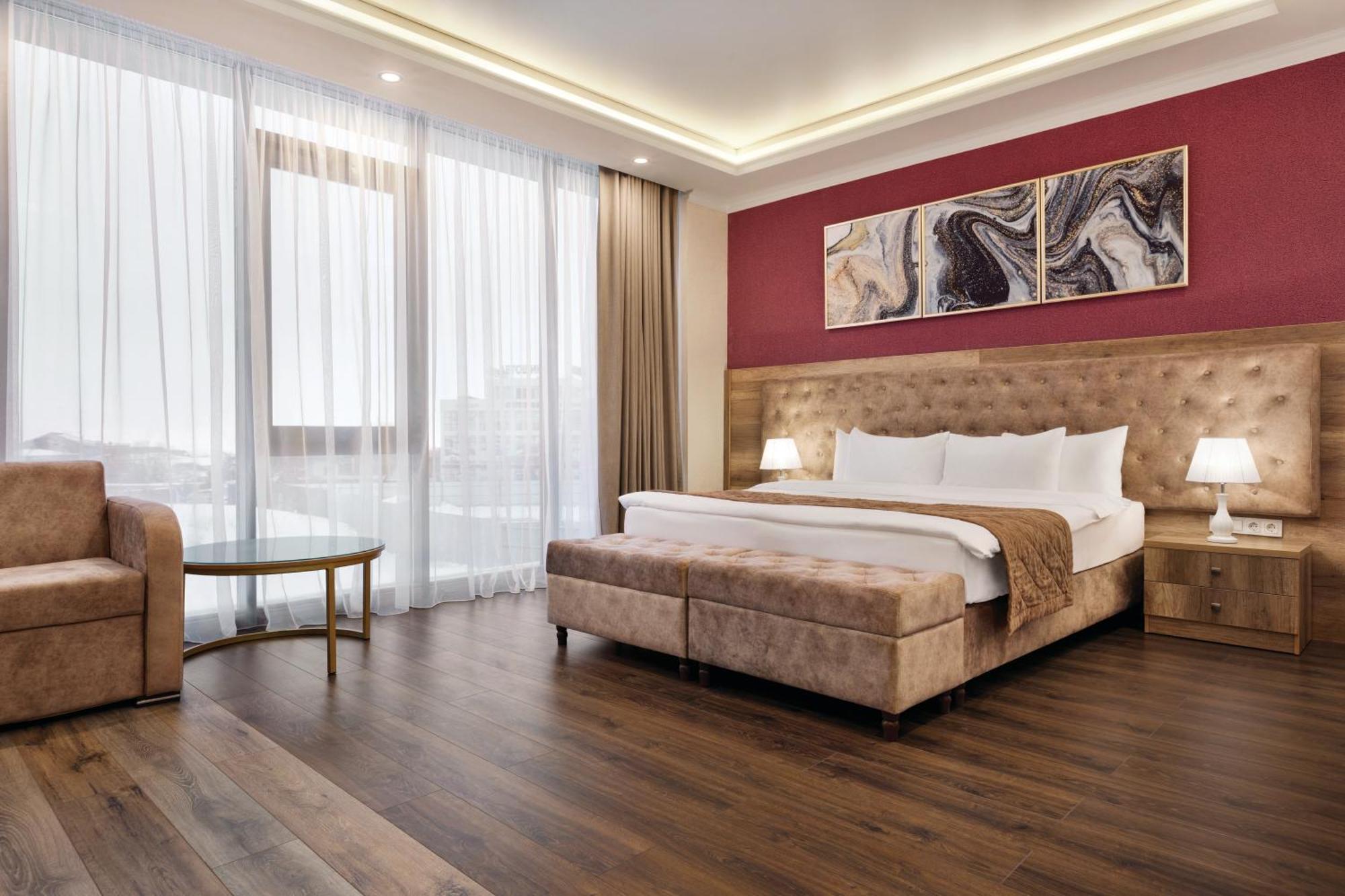 Ramada By Wyndham Shymkent Ξενοδοχείο Εξωτερικό φωτογραφία